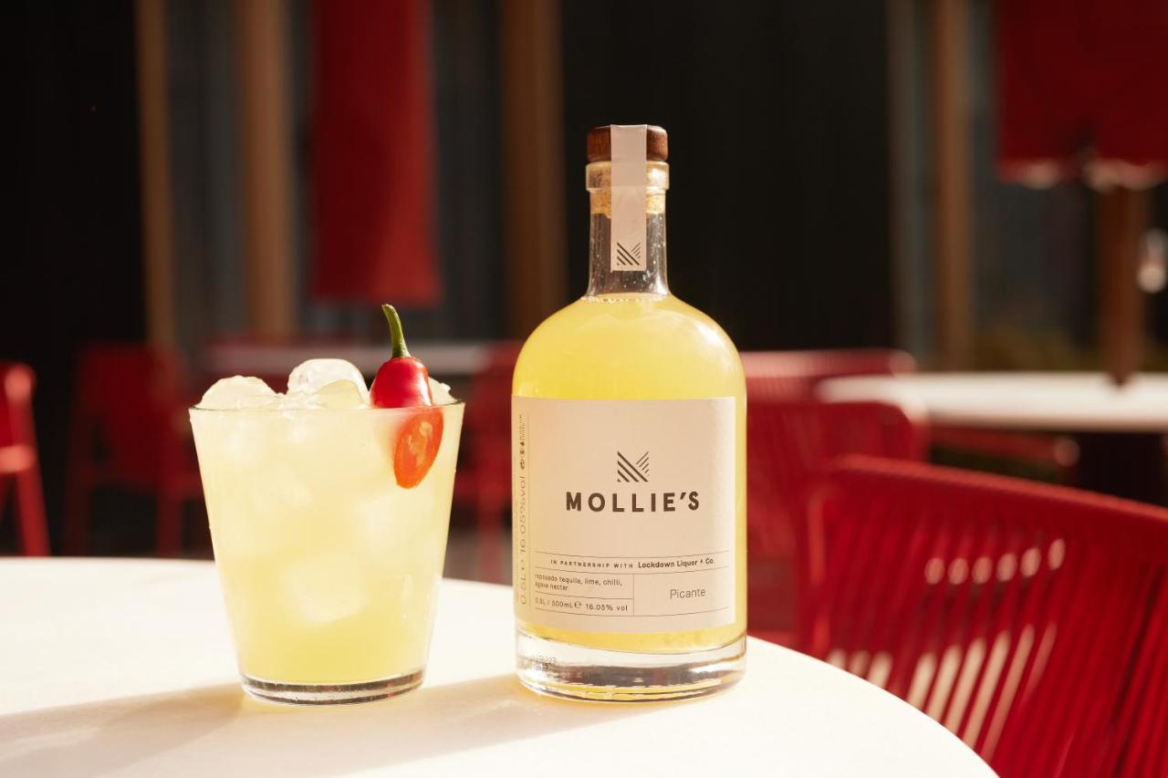 Mollie'S Motel & Diner Bristol Filton Екстер'єр фото